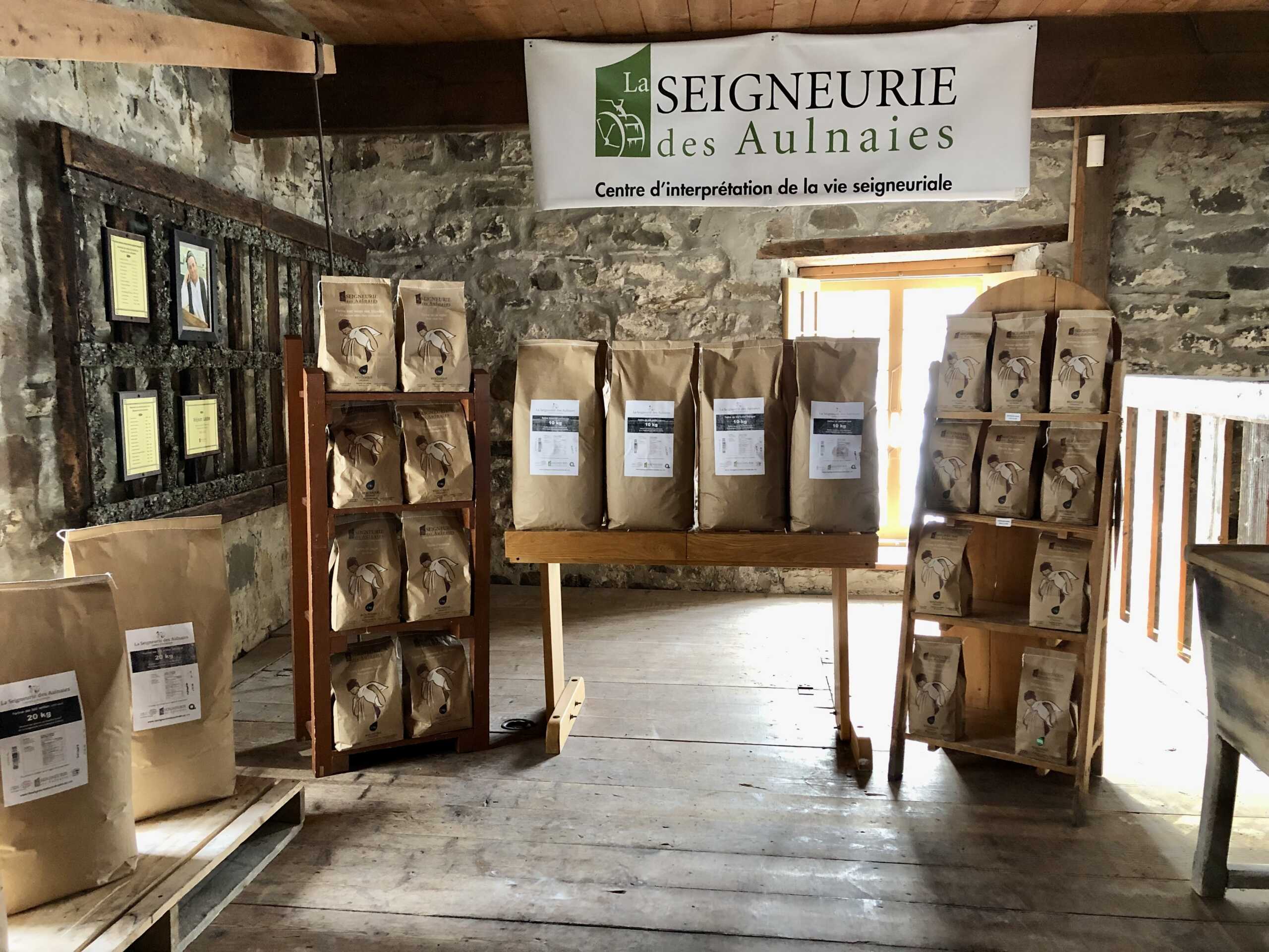 Récupérer sa farine au moulin